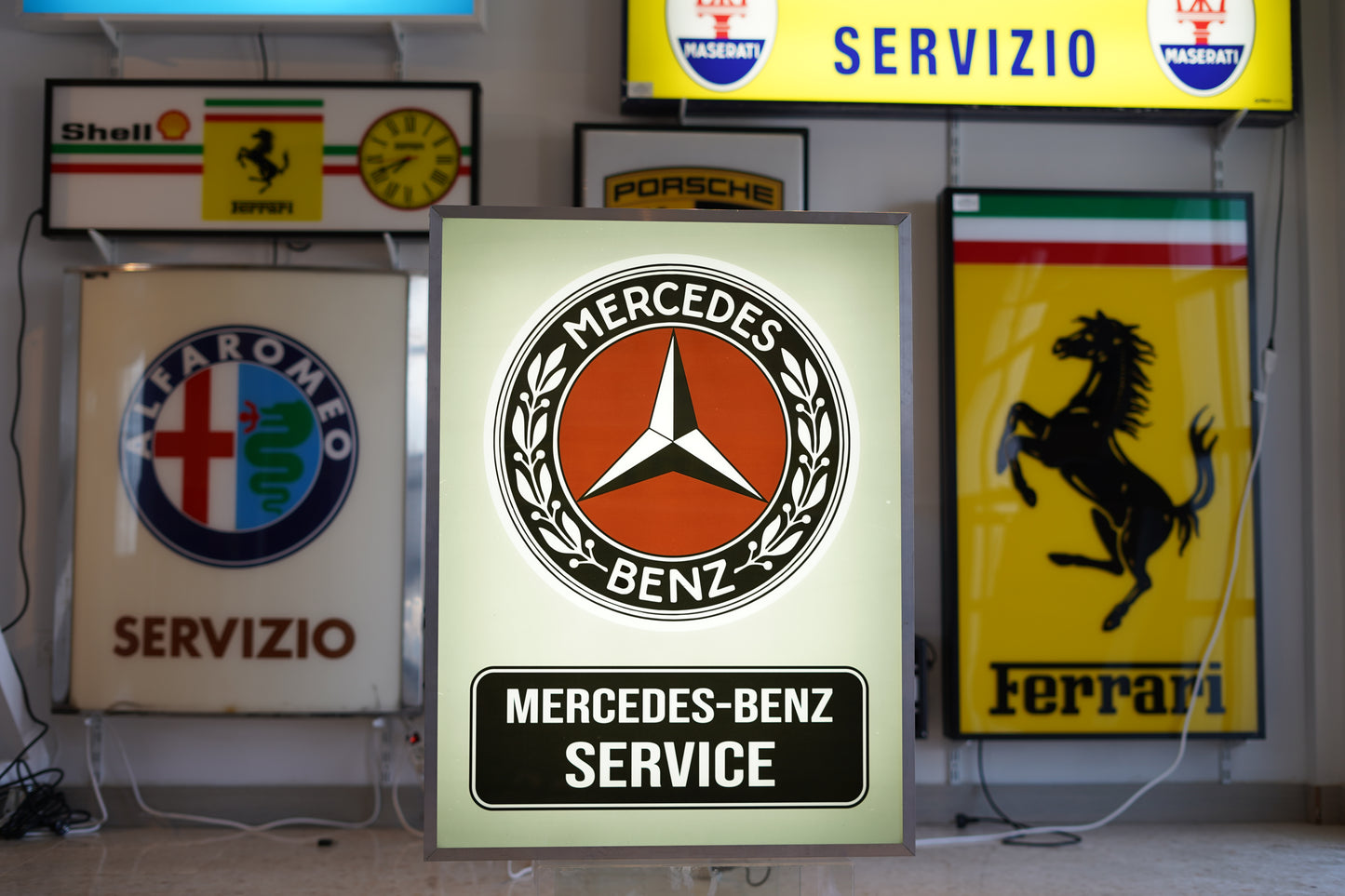 Mercedes-Benz Service Dealer Sign