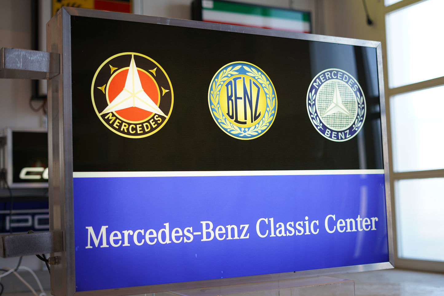 Mercedes-Benz Classic Center Dealer Sign – Heritage Evolution Display
