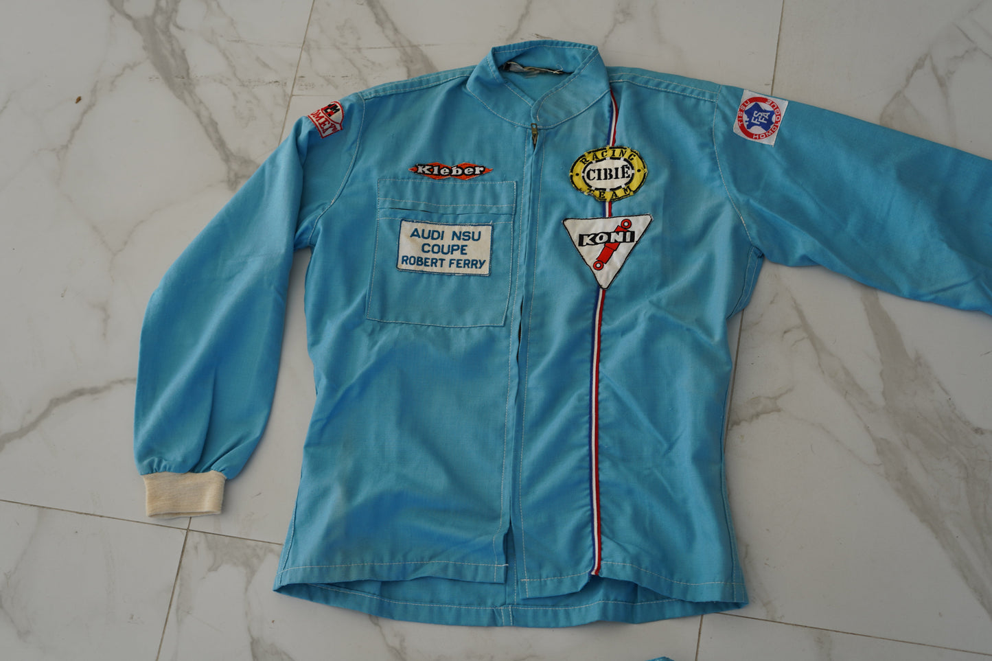 1970s ROBERT FERRY — RACE-WORN DRIVER'S ENSEMBLE