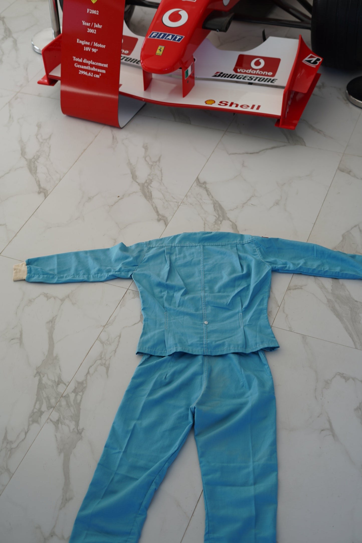 1970s ROBERT FERRY — RACE-WORN DRIVER'S ENSEMBLE