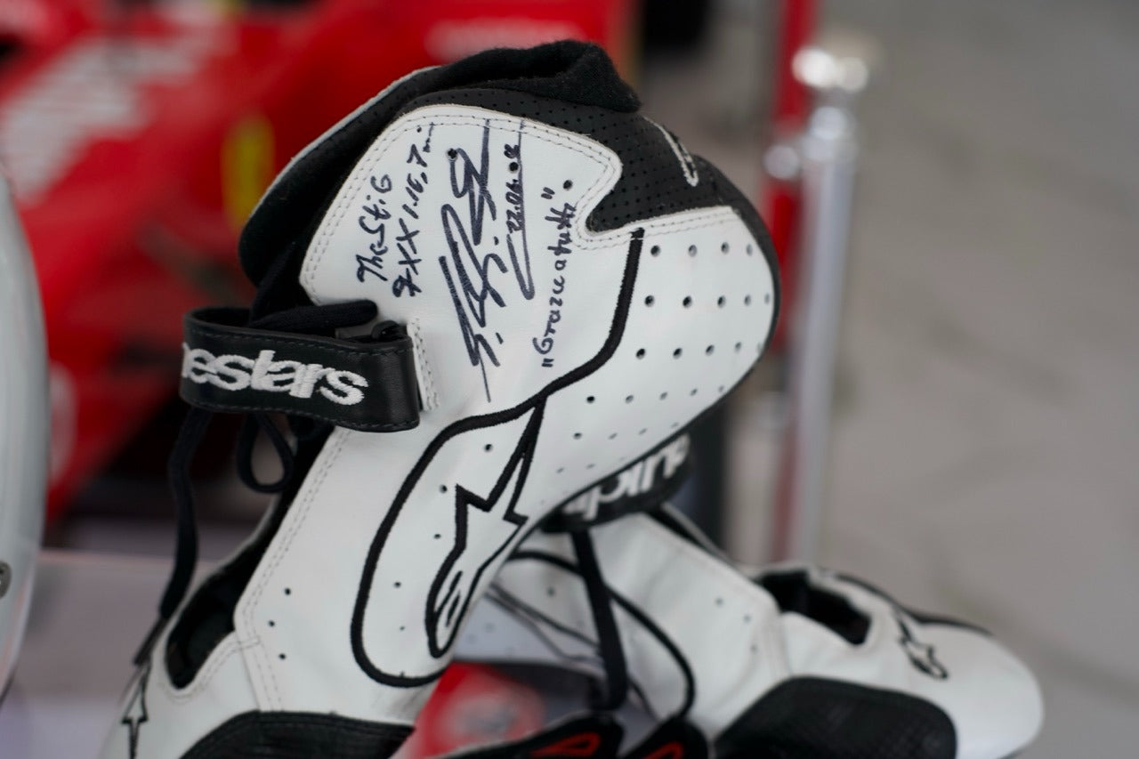 2009 The Stig Michael Schumacher gloves, and shoes set