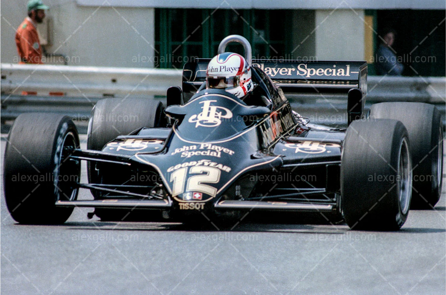 1983 Nigel Mansell full Lotus rear wing